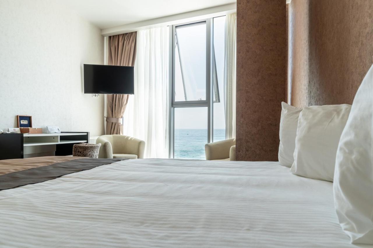 Boutique Hotel Portofino Odessa Eksteriør billede